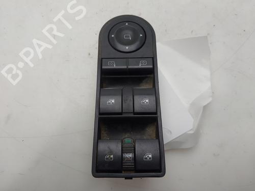 Used Left front window switch Left front window switch OPEL ZAFIRA / ZAFIRA FAMILY B (A05) [2005-2019] 33620017 33620017