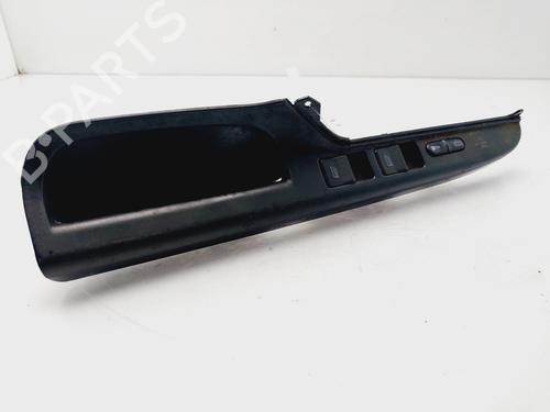 Used Left front window switch SEAT CORDOBA (6K1, 6K2) [1993-2002]  31914819