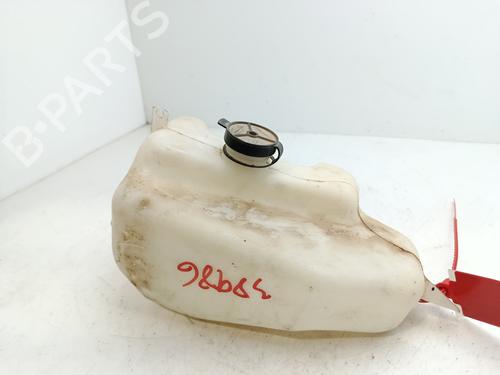 Used Windscreen washer tank RENAULT CLIO I (B/C57_, 5/357_) 1.2 (5/357Y, 5/357K) (58 hp) 29597268