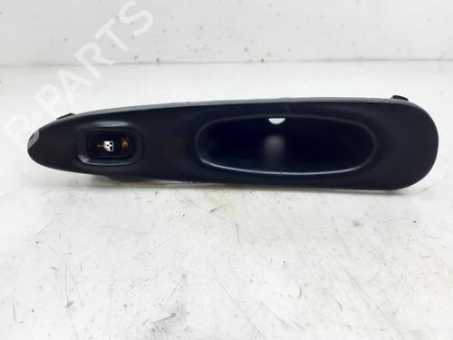 Left rear window switch HYUNDAI LANTRA II (J-2) 1.6 16V (114 hp) 12404027