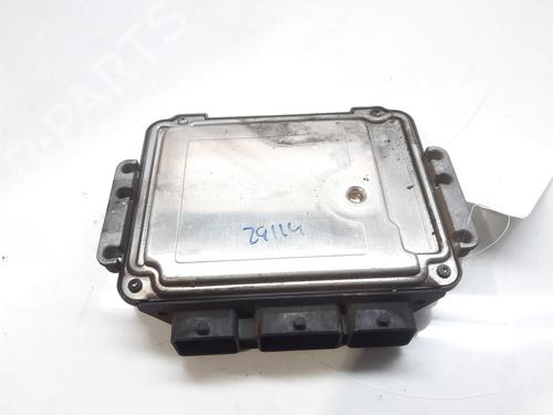 Used Engine control unit (ECU) RENAULT SCÉNIC II (JM0/1_) 1.9 dCi (JM0G, JM12, JM1G, JM2C) (120 hp) 10655386
