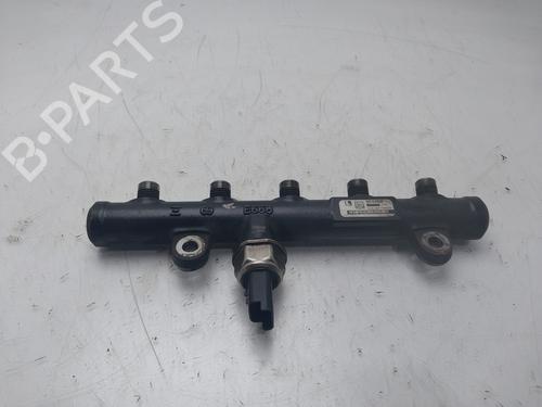 injection-rail-volvo-v50-545-2003-2004-2005-2006-2007-2008-2009-2010-2011-2012-33540000 main image