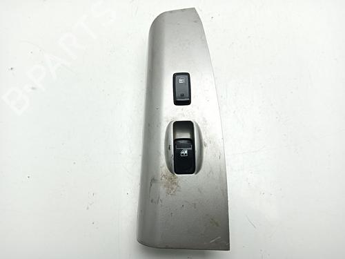 Used Right front window switch KIA SPORTAGE II (JE_, KM_) 2.0 CRDi 4WD (140 hp) 22274429