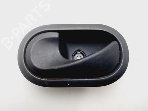 Maneta interior trasera izquierda RENAULT MEGANE II Saloon (LM0/1_) [2003-2026]  31304863
