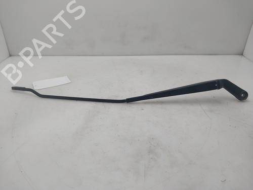 Vindspejlsviskerarm Vindspejlsviskerarm SKODA OCTAVIA I (1U2) 1.9 TDI (100 hp) 33792982 33792982