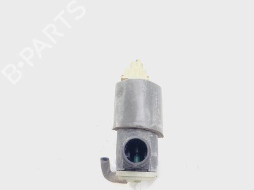 Sprinklervæskepumpe FORD FOCUS I (DAW, DBW) 1.8 Turbo DI / TDDi (90 hp) 28019333
