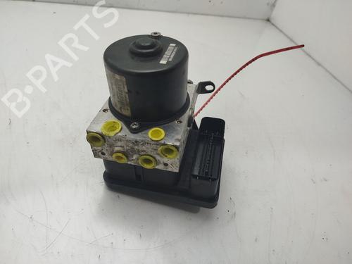 Used ABS pump BMW 3 Coupe (E92) 320 d (177 hp) 32848942