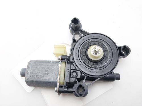 Used Right front window motor VW GOLF SPORTSVAN VII (AM1, AN1) [2014-2020]  16880608