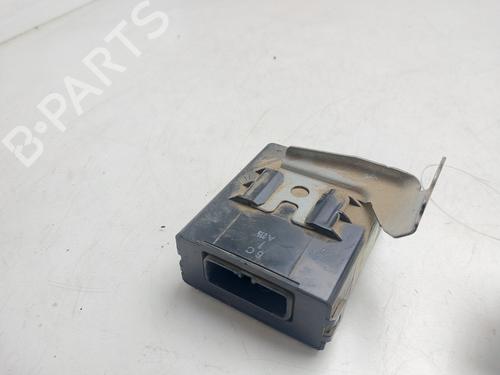 Electronic module TOYOTA RAV 4 II (_A2_) 2.0 4WD (ACA21, ACA20) | BP37153055M83 - Image 3
