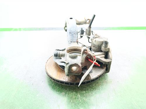 Used Left front steering knuckle VW PASSAT B5 (3B2) 1.9 TDI (115 hp) 26330472