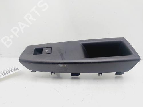 Used Right rear window switch CHEVROLET CRUZE (J300) 2.0 CDI (163 hp) 22425514