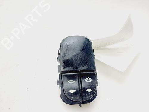 Used Left front window switch FORD FOCUS I Saloon (DFW) 1.6 16V (100 hp) 20126456