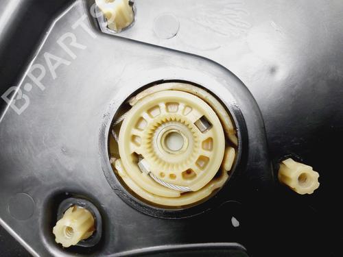 Rear left window mechanism SEAT LEON (1P1) | BP32154556C24