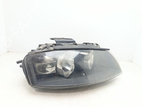 Used Right headlight Right headlight AUDI A3 (8P1) 1.9 TDI (105 hp) 34435679 34435679