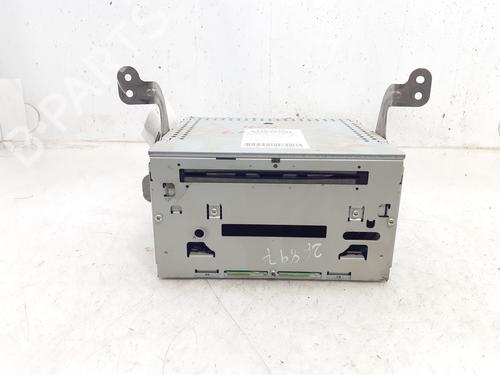 Used Radio MITSUBISHI OUTLANDER II (CW_W) 2.0 DI-D (CW8W) (140 hp) 9558599