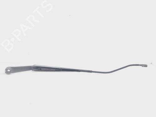 Front windshield wiper arm KIA CARENS II MPV (FJ) 2.0 CRDi | BP20499355C143 