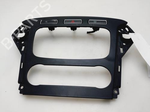 Console centrale FORD MONDEO IV (BA7) [2007-2015]  32032233