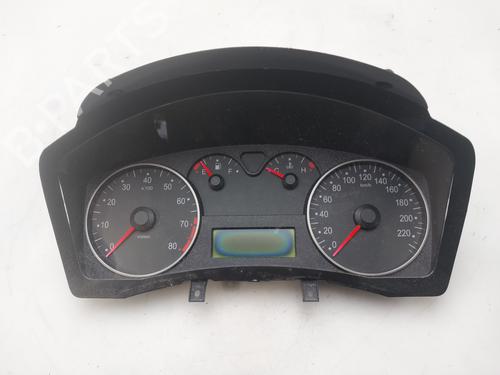 Used Instrument cluster Instrument cluster FIAT STILO (192_) 1.4 16V (90 hp) 33558010 33558010