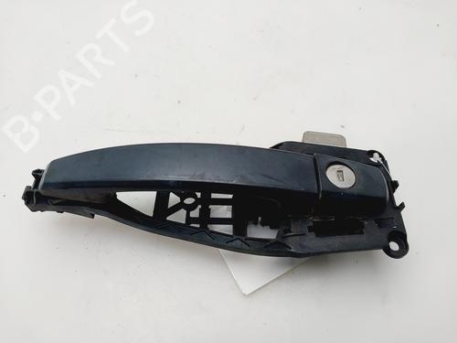 Used Front left exterior door handle OPEL CORSA D (S07) [2006-2015]  24546996