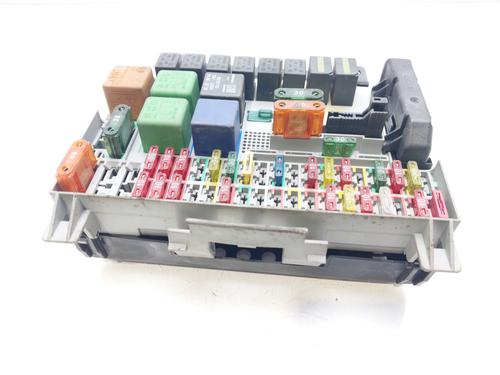 Used Fuse box OPEL VECTRA B Hatchback (J96) 2.0 DTI 16V (F68) (101 hp) 15278119