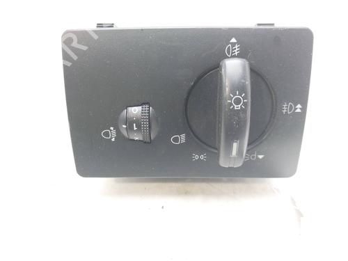 Forlygtekontakt FORD FOCUS II (DA_, HCP, DP) 1.6 TDCi (90 hp) 11859687
