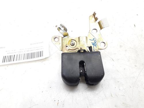 Used Tailgate lock TOYOTA CELICA Coupe (_T23_) 1.8 16V TS (ZZT231_, ZZT231R) (192 hp) 9975490