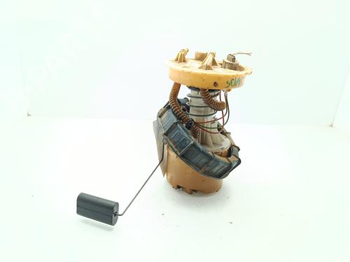 Used Fuel pump VOLVO V50 (545) 2.0 D (136 hp) 28103905