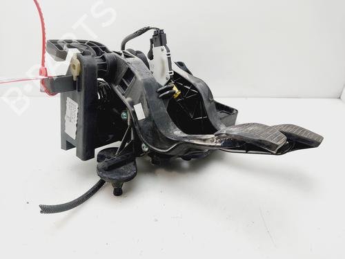 Clutch pedal CITROËN NEMO Box Body/MPV (AA_) 1.3 HDi 75 | BP36003570I13 - Image 2