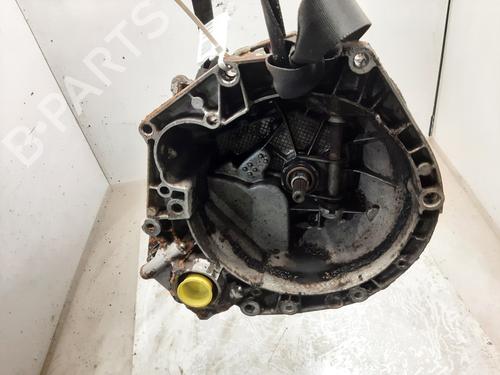 Caja de cambios Caja de cambios FIAT GRANDE PUNTO (199_) 1.4 (199AXB11, 199AXB1A, 199BXB1A, 199AXL1A) (77 hp) 34627955 34627955
