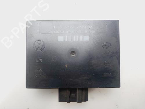 Used Electronic module SKODA OCTAVIA I (1U2) [1996-2010]  30172555