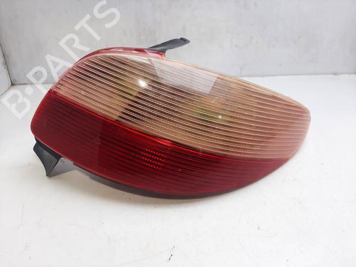 Used Right taillight PEUGEOT 206 Hatchback (2A/C) 1.4 LPG (75 hp) 18158853