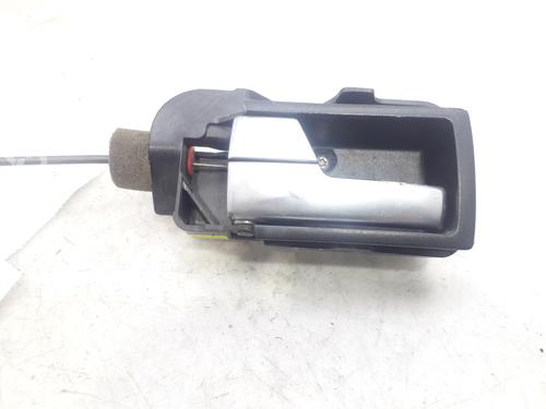 Used Front left interior door handle FORD MONDEO III (B5Y) 2.0 16V TDDi / TDCi (115 hp) 12407733