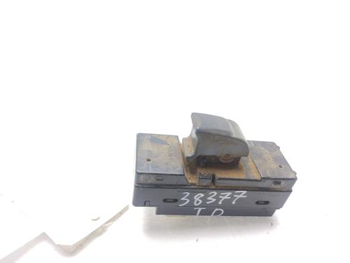 Right rear window switch ISUZU RODEO Closed Off-Road Vehicle | BP28570992I28