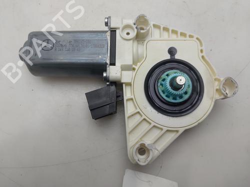 Used Right front window motor Right front window motor 33020252 33020252