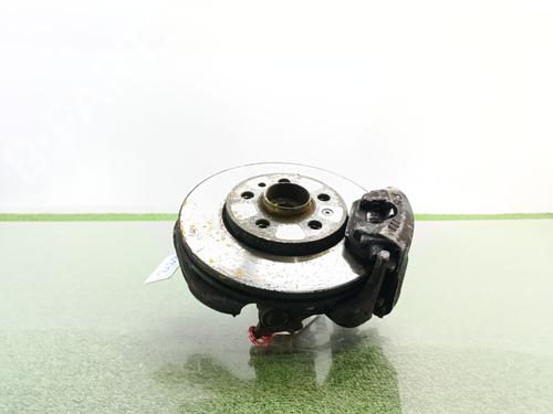 Fusée avant droite VW POLO IV (9N_, 9A_) 1.4 16V (80 hp) 31967305