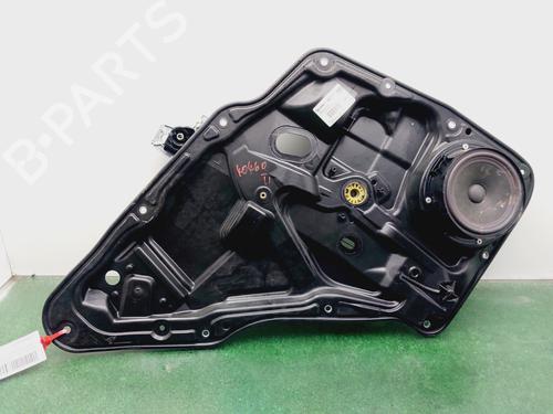 Alzavetro posteriore sinistro VW TIGUAN (5N_) [2007-2018]  31817989