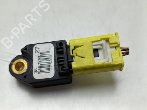electronic-sensor-toyota-corolla-_e12_-2001-2002-2003-2004-2005-2006-2007-2008-39993144 main image