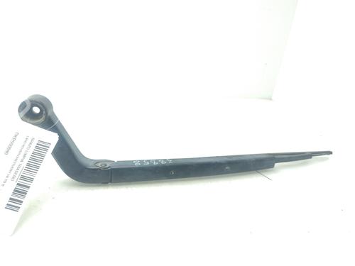 Used Rear windshield wiper arm LAND ROVER DISCOVERY III (L319) [2004-2009]  30601492