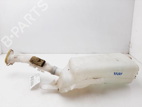 Used Windscreen washer tank RENAULT CLIO III (BR0/1, CR0/1) 1.5 dCi (C/BR0G, C/BR1G) (68 hp) 20487634