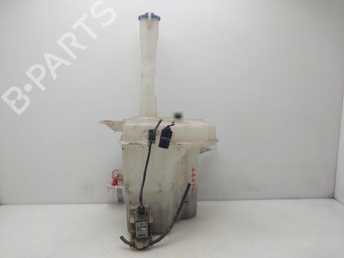 Used Windscreen washer tank Windscreen washer tank 38433824 38433824