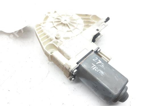 Left rear window motor LAND ROVER DISCOVERY III (L319) 2.7 TD 4x4 | BP6986208E23 