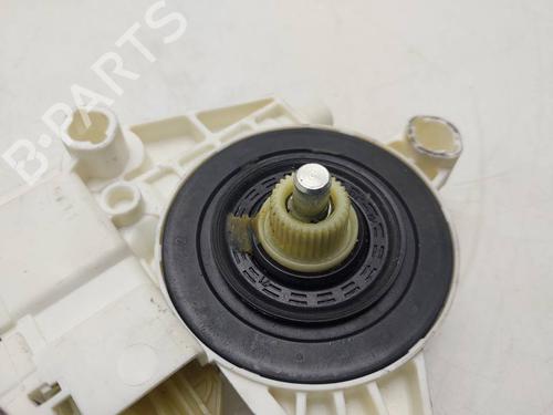 Used Right front window motor Right front window motor 38794995 38794995