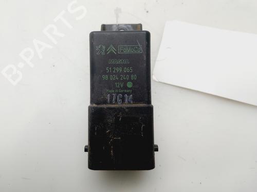 Elektronisk modul PEUGEOT 308 II (LB_, LP_, LW_, LH_, L3_) [2013-2021]  32364165