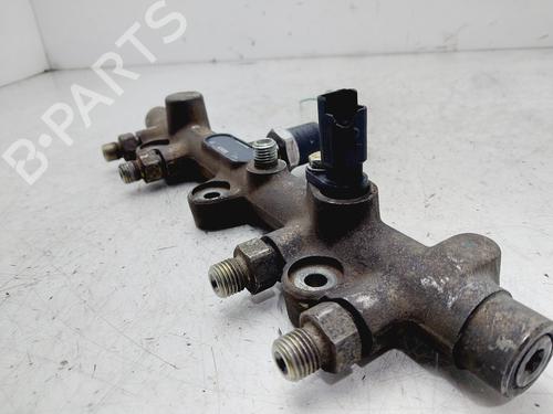 Injection rail PEUGEOT 406 (8B) 2.0 HDI 110 | BP28543752M98 