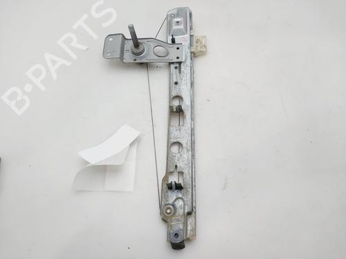 Elevalunas trasero derecho RENAULT MEGANE II Estate (KM0/1_) 1.5 dCi (KM1F) (86 hp) 31700304