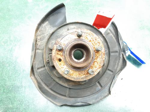 Right rear steering knuckle LAND ROVER DISCOVERY III (L319) 2.7 TD 4x4 | BP11708106M28 