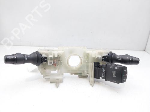 Used Steering wheel controls RENAULT MEGANE III Grandtour (KZ0/1) [2008-2016]  15229712