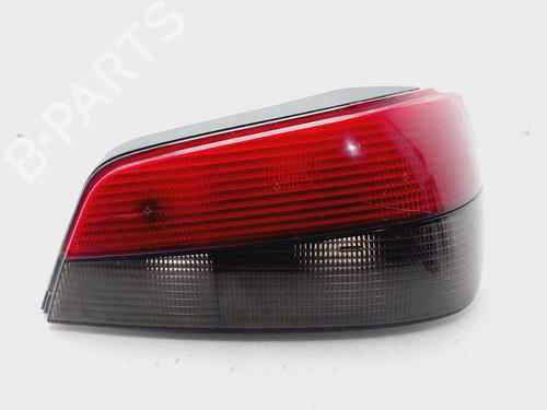 Used Right taillight PEUGEOT 306 Hatchback (7A, 7C, N3, N5) [1993-2003]  25833575