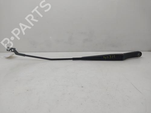 Used Front windshield wiper arm Front windshield wiper arm 37149345 37149345