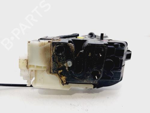 Fechadura trás esquerda HYUNDAI SONATA V (NF) 2.4 (162 hp) 30636605